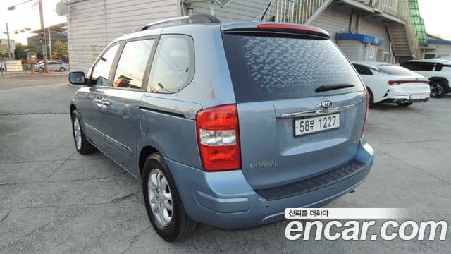 Kia Carnival R топовая версия, 2012 6