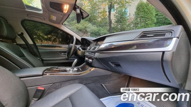 BMW 5시리즈 (F10), 2013 11
