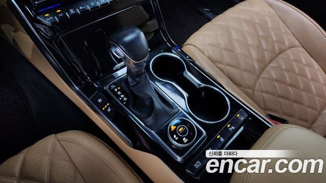 Kia Mohave The / новый Master Masters, 2021 9