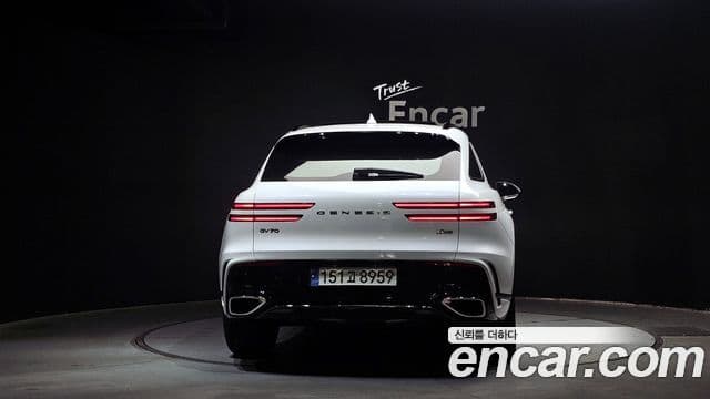 Genesis GV70, 2025 4