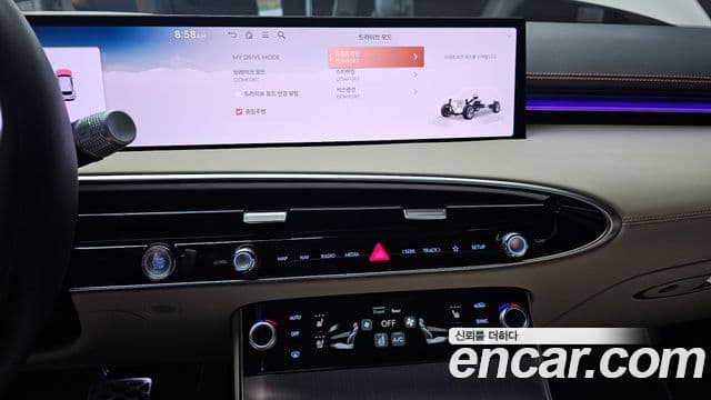 Genesis GV70, 2025 14