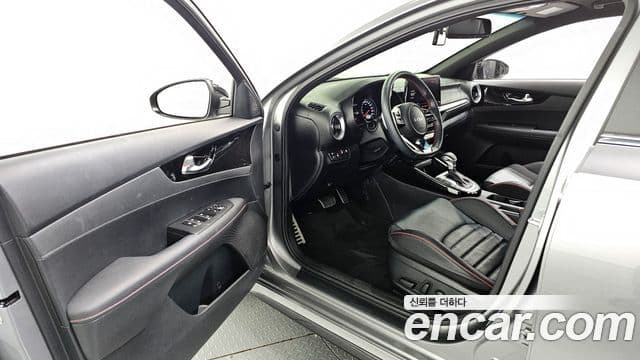 Kia The / новый New K3 2세대 Signature, 2022 10