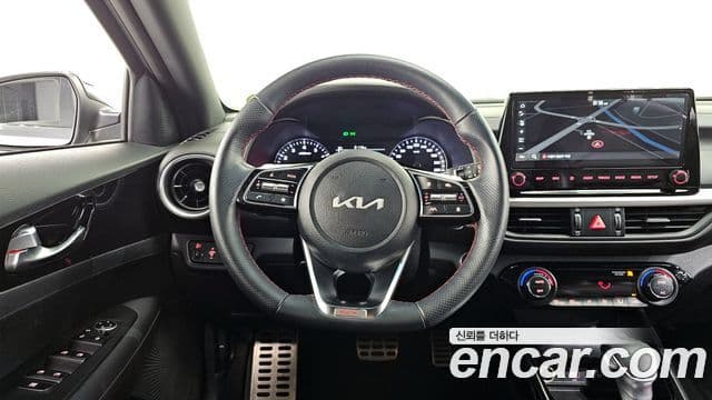 Kia The / новый New K3 2세대 Signature, 2022 13
