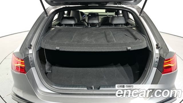 Kia The / новый New K3 2세대 Signature, 2022 20