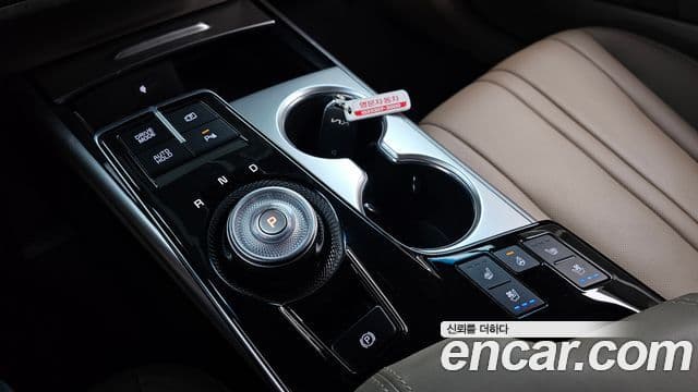 Kia K8 гибрид Noblesse, 2023 9