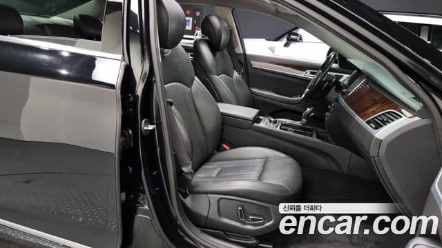 Hyundai Genesis DH G330 Premium AWD, 2015 10