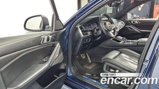 BMW X6 (G06) xDrive40i M Sport, 2023 10