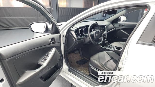 Kia The / новый New K5 Luxury, 2014 10