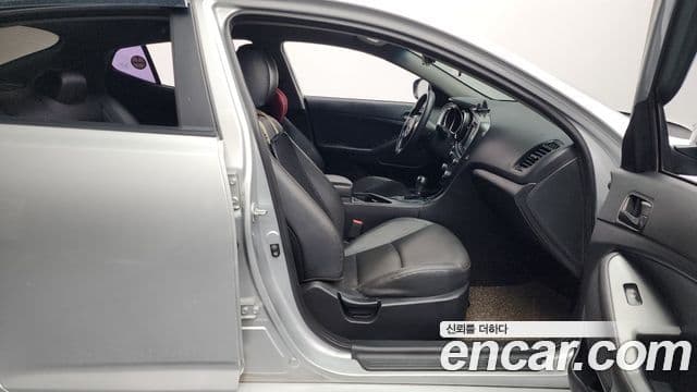 Kia The / новый New K5 Luxury, 2014 11