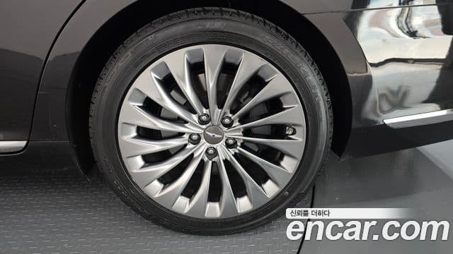 Genesis EQ900 Premium Luxury, 2018 все фото