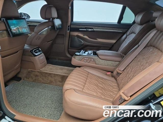 Genesis G90 лимузин Prestige, 2019 12