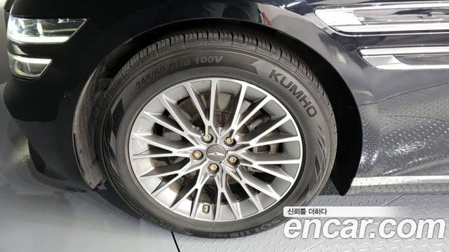 Genesis G80 (RG3) бензин 2.5 турбо AWD, 2021 все фото