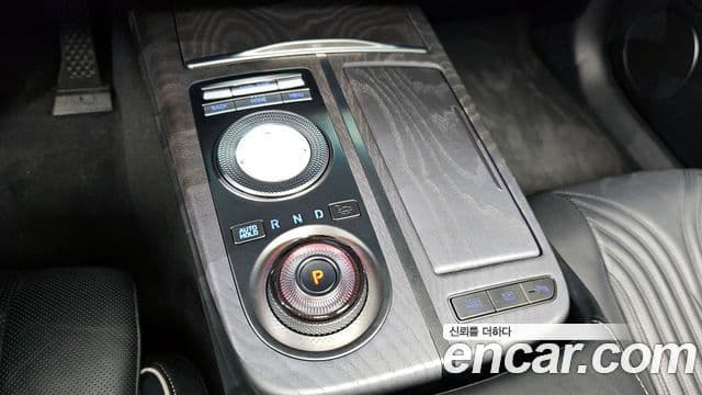 Genesis G80 (RG3) бензин 2.5 турбо AWD, 2021 9