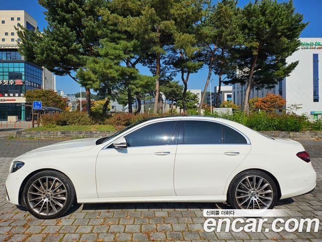 Mercedes-Benz E-класс W213 AMG Line, 2021 4