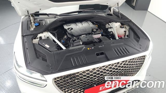 Genesis GV70, 2024 6