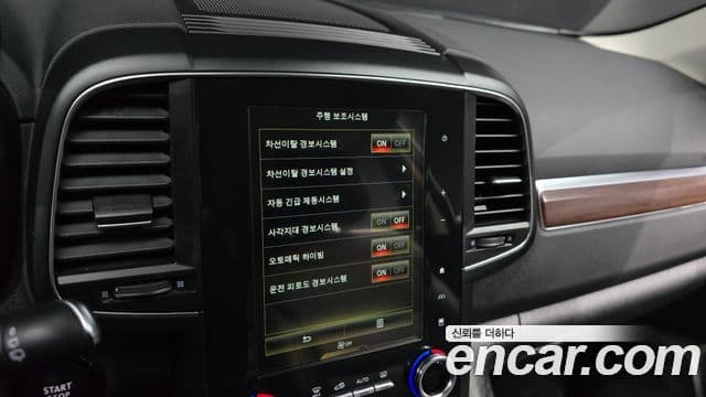 Renault Korea(Samsung) The / новый New QM6 2.0 LPe RE Signature 2WD, 2020 19