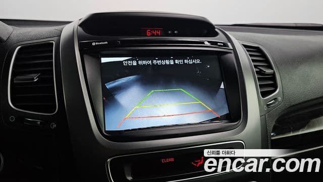 Kia New Sorento R Prestige, 2014 15