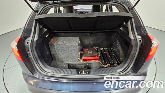 Kia All New Pride Luxury, 2013 20