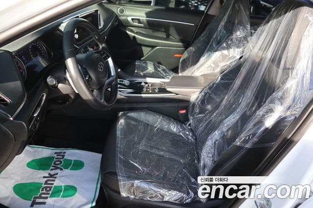 Hyundai Sonata (DN8) Premium Family, 2020 10