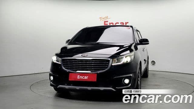 Kia All New Carnival Luxury, 2015 3