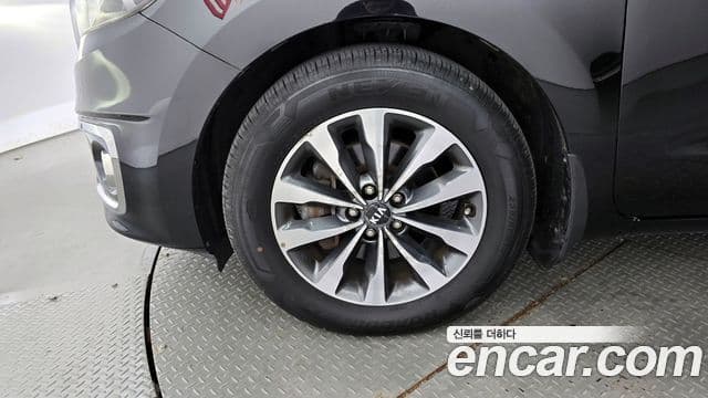 Kia All New Carnival Luxury, 2015 все фото