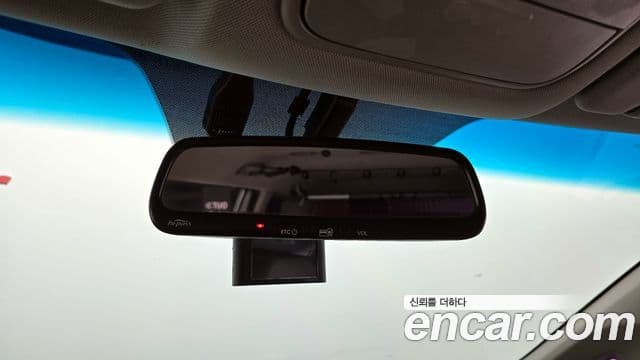 Kia All New Carnival Luxury, 2015 17