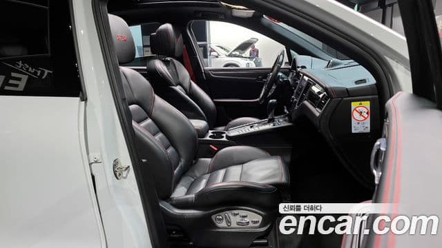 Porsche Macan 95B, 2018 10