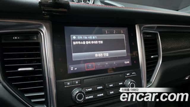 Porsche Macan 95B, 2018 16