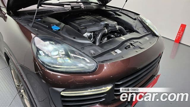 Porsche New Cayenne 958, 2016 6