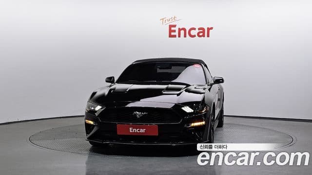Ford Mustang кабриолет, 2019 3