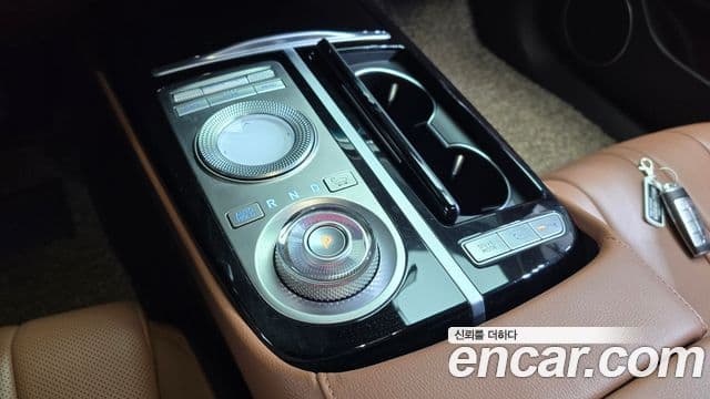 Genesis G80 (RG3) бензин 2.5 турбо AWD, 2021 9