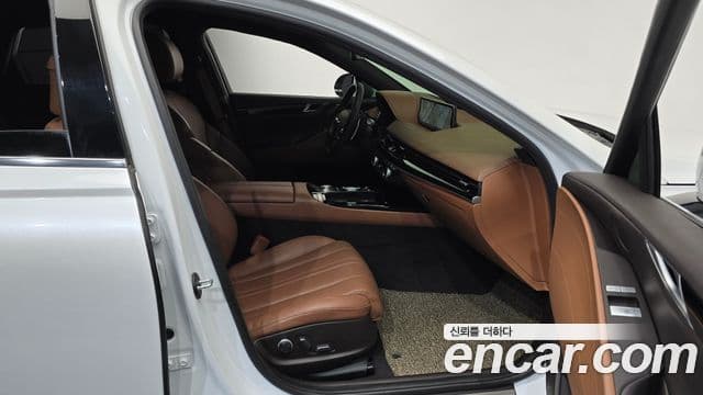 Genesis G80 (RG3) бензин 2.5 турбо AWD, 2021 11