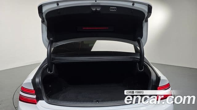 Genesis G80 (RG3) бензин 2.5 турбо AWD, 2021 20