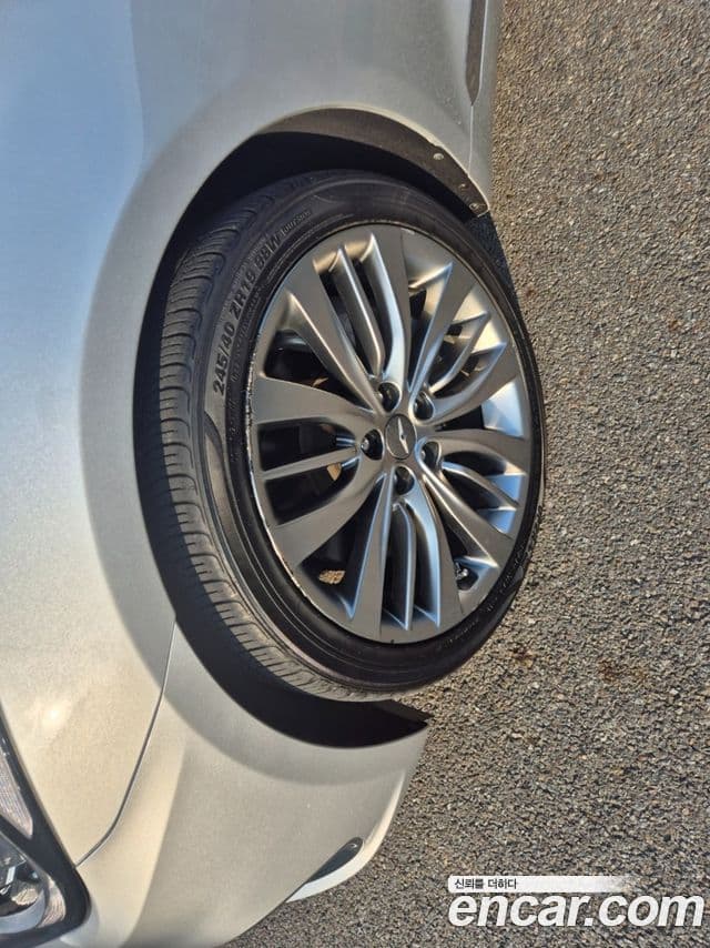 Genesis G80 Premium Luxury, 2018 8