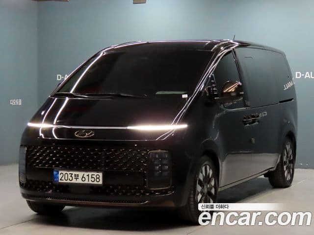 Hyundai Staria Prestige, 2022 1