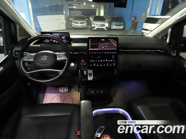 Hyundai Staria Prestige, 2022 все фото