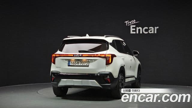 Kia The / новый New Seltos Signature, 2023 4