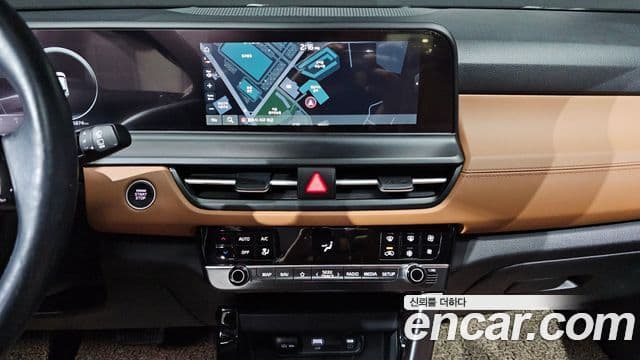 Kia The / новый New Seltos Signature, 2023 14