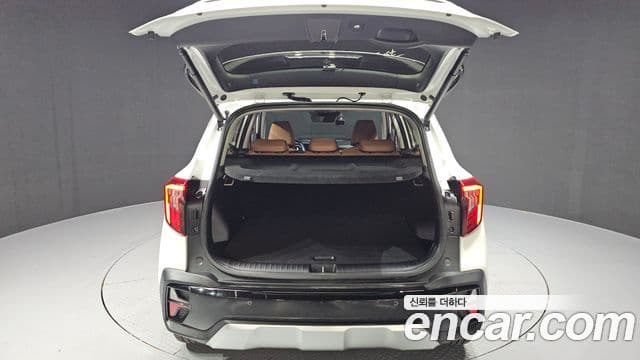 Kia The / новый New Seltos Signature, 2023 20