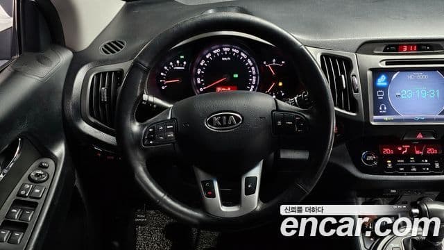 Kia Sportage R топовая версия, 2012 14