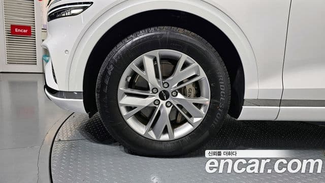 Genesis GV70, 2025 все фото