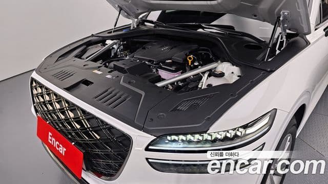 Genesis GV70, 2025 6