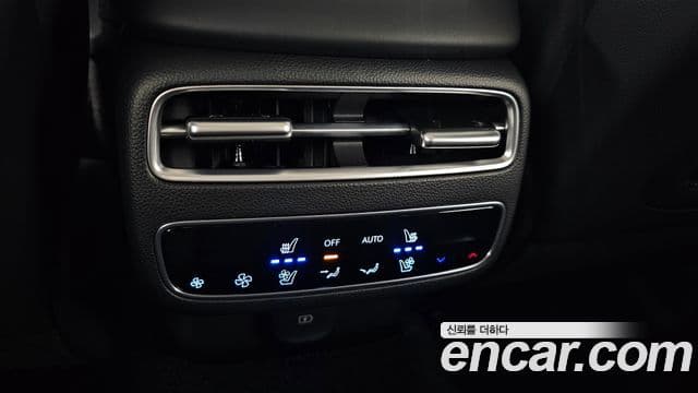 Genesis GV70, 2025 18