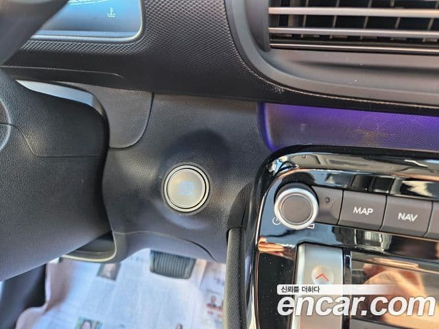 Hyundai Casper турбо D Essential, 2023 14