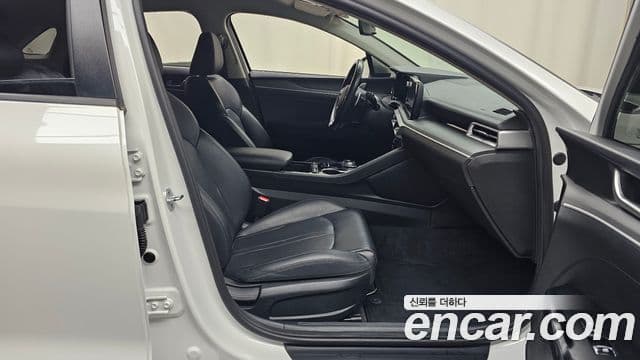 Kia K5 3세대 Trendy, 2022 11