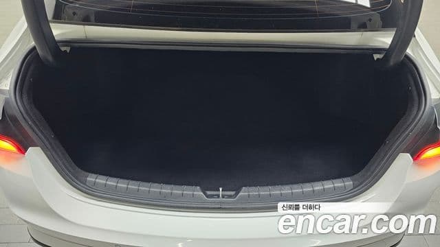 Kia K5 3세대 Trendy, 2022 20