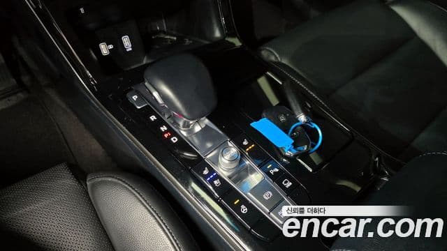 Kia K7 Premier 3.0 LPI Trendy(арендный автомобиль), 2020 9