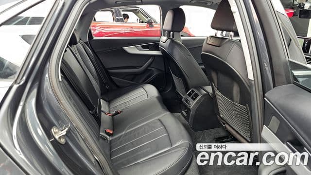 Audi A4 (B9), 2019 12