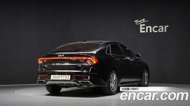 Kia K5 гибрид 3세대 Signature, 2022 2