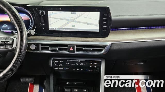 Kia K5 гибрид 3세대 Signature, 2022 14